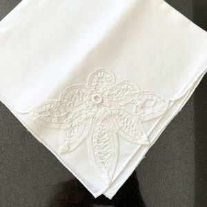 SET OF 5 VINTAGE BATTENBERG LACE NAPKINS NEW UNUSED